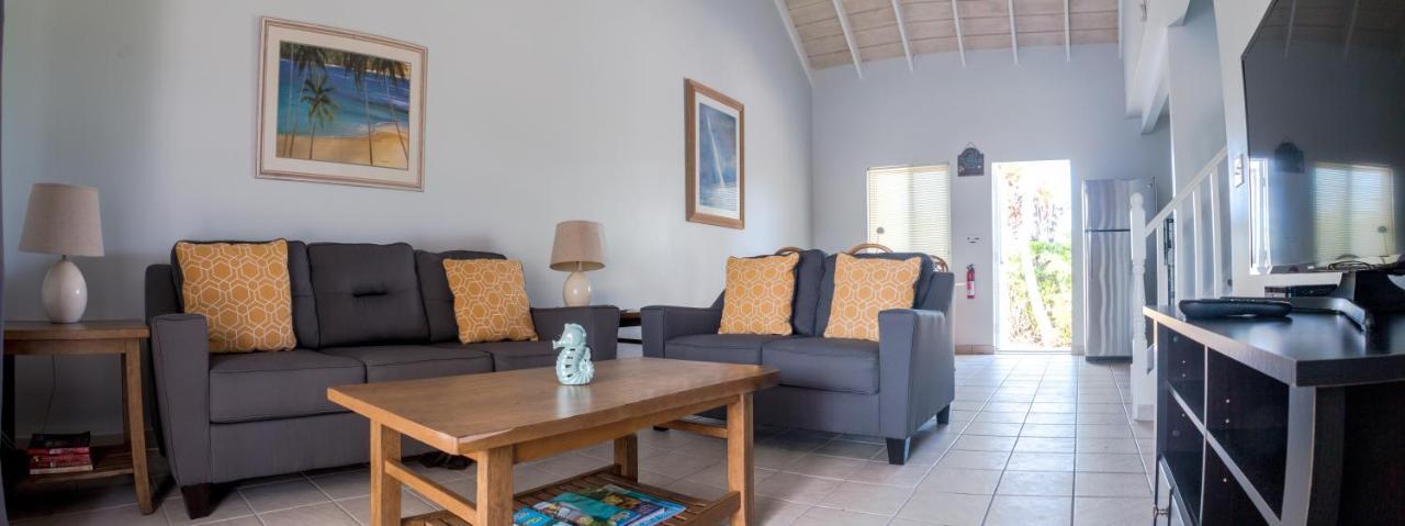 Grace Bay Place Hotel Exterior foto